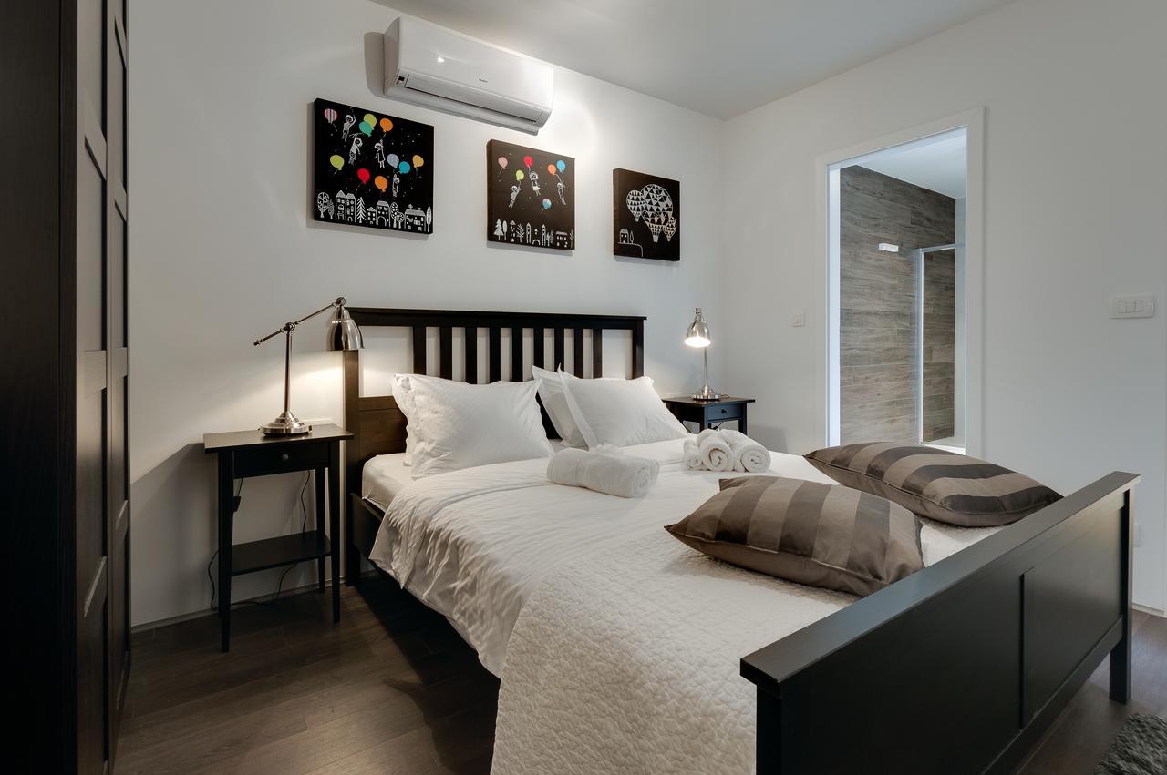 Luxury Apartments Jolara ミミツェ エクステリア 写真